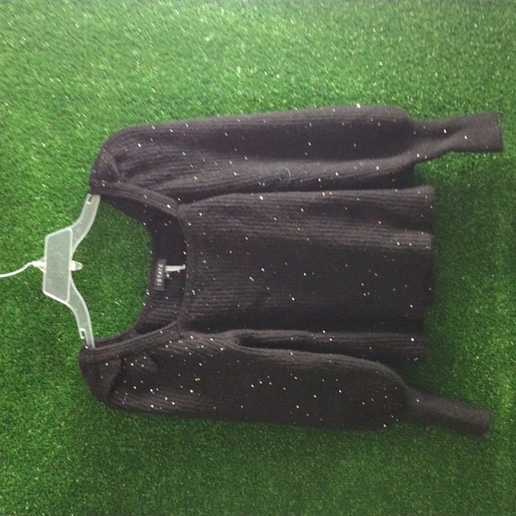 1 state shimmer sweater with the ruffle sleeves - Picture 5 of 6